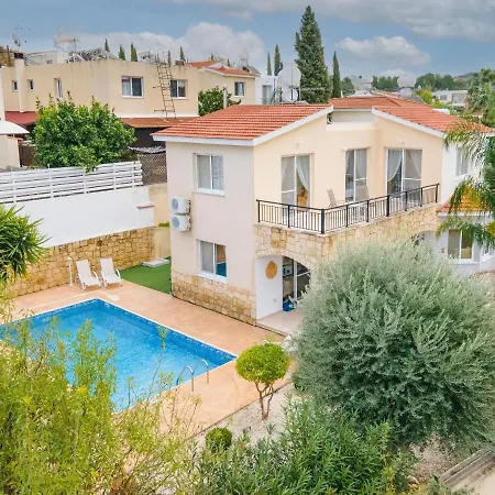 Villa Kew Villa Polis